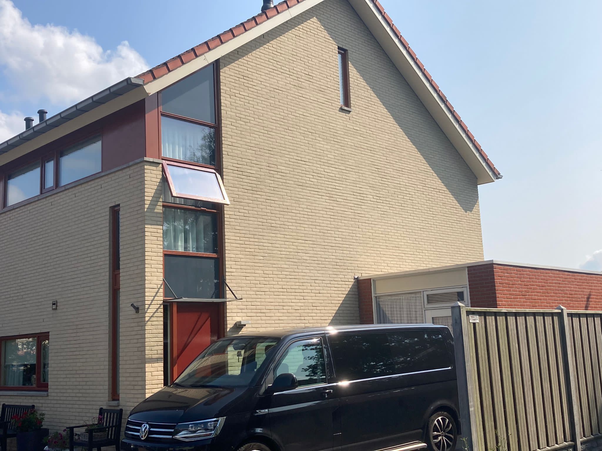 Gevelreiniging van een woning
